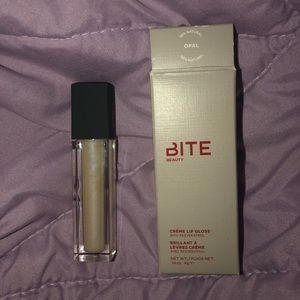 Bite Beauty lip gloss in shade Opal